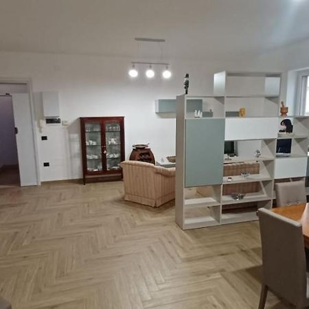 La Corte Dell'Orologio Trepuzzi Dış mekan fotoğraf